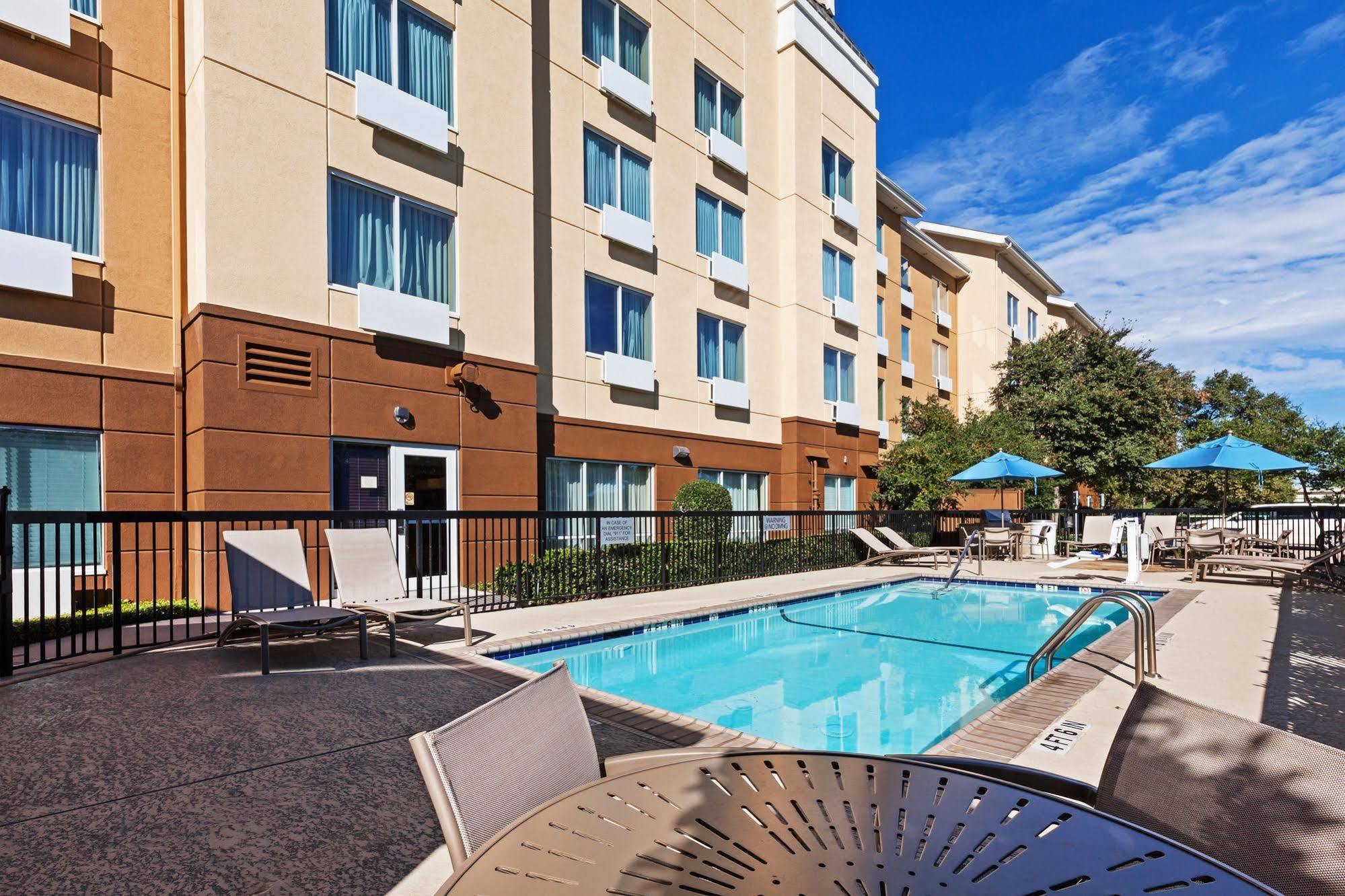 Fairfield Inn And Suites By Marriott Austin Northwest/The Domain Area Kültér fotó